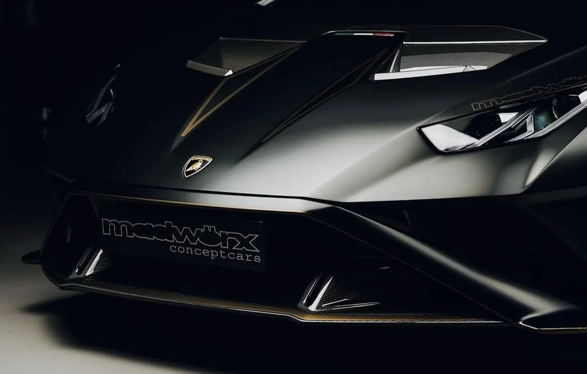 Lamborghini mit madwörx-Beschriftung, Detailaufnahme